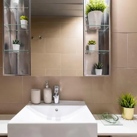 Duplex Fira Bcn And 15' From Bcn Center With Pool