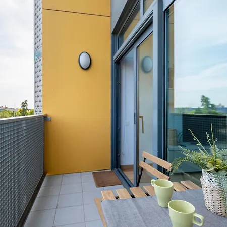 Duplex Fira Bcn And 15' From Bcn Center With Pool Apartment *