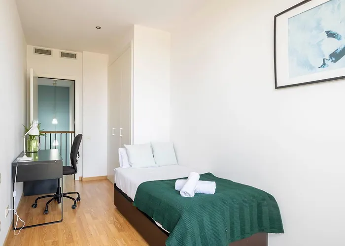 Duplex Fira Bcn And 15' From Bcn Center With Pool アパート