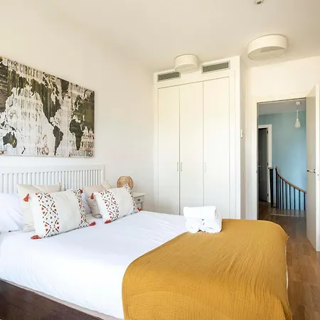 Apartamento Duplex Fira Bcn And 15' From Bcn Center With Pool Barcelona